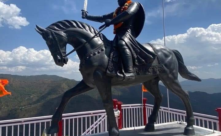 गढ़वाल के चाणक्य वीर पुरिया नैथाणी…